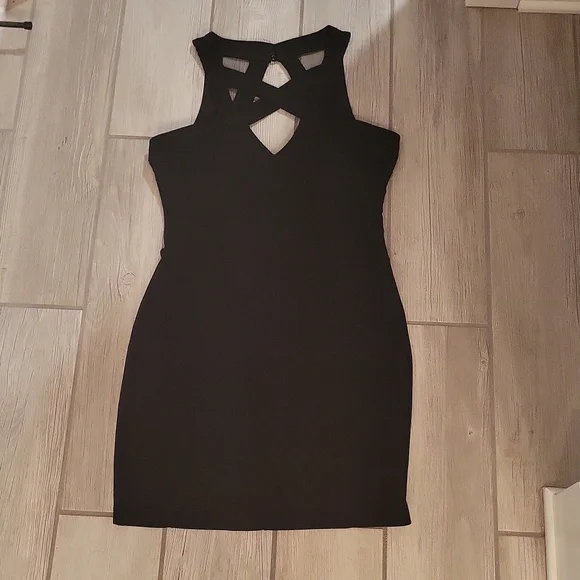 black bodycon dress juniors $59 City Studios Women's Juniors' Black Ruffle Sleeve Bodycon Dress Size 13